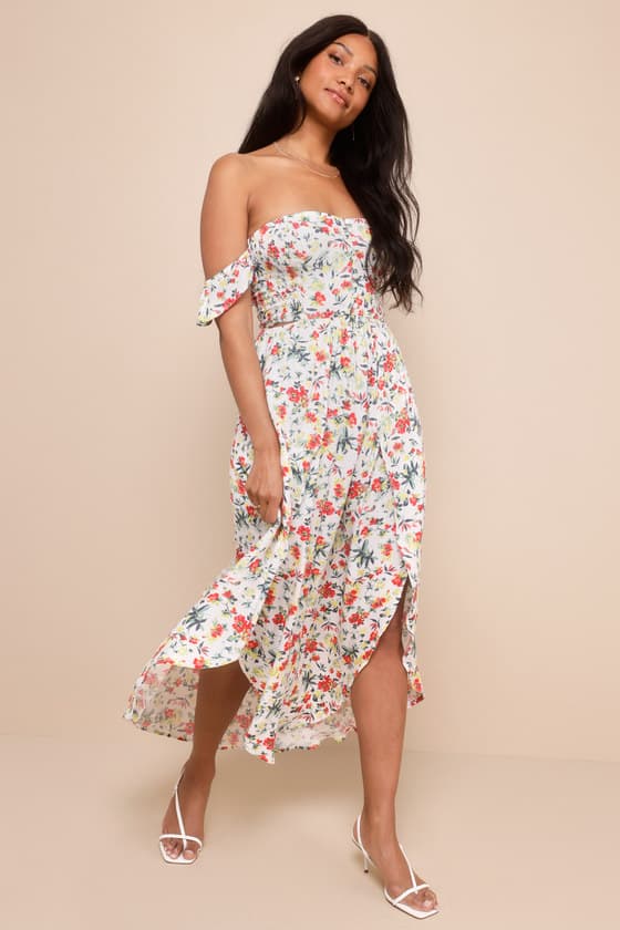 Vestido Longo Liberty - Com Estampa Floral creme e ombros à mostra