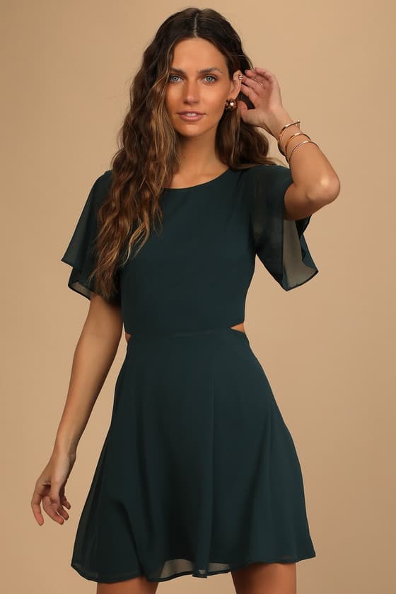 Vestido Love Recortado Verde Escuro - Elegância e Estilo